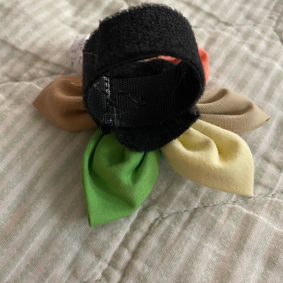 Handmade flower for dogs/cats - Picture 7 of 12